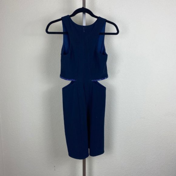 TOPSHOP Side Cutout Dress w/ Beading Waistline - 4 - Picture 2 of 5